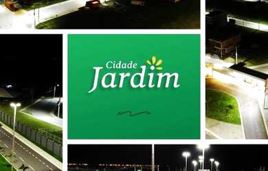 Imagem: O terreno possui 180m² de Área e está localizado em Centro