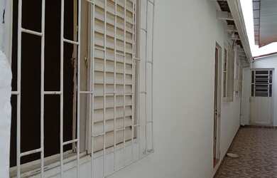 Imagem: Alugo casa pequena no centro