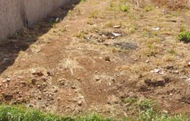 Imagem: O terreno possui 250m² de Área e está localizado em Laranjeiras