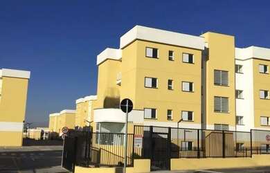 Imagem: O apartamento possui 2 Dormitórios, 1 Banheiro, 1 Vaga na garagem