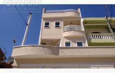 Imagem: O apartamento na cobertura possui 3 Dormitórios, 2 Banheiros