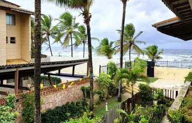 Imagem: A casa em condomínio possui 3 Dormitórios, 3 Banheiros, 1