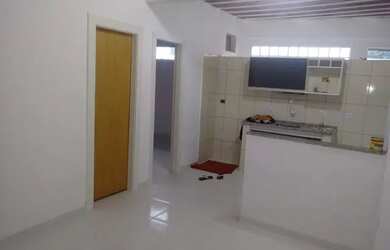 Imagem: A casa em condomínio possui 2 Dormitórios e está localizado