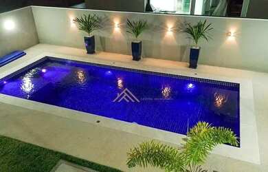 Imagem: A casa em condomínio possui 3 Dormitórios, 5 Banheiros, 4