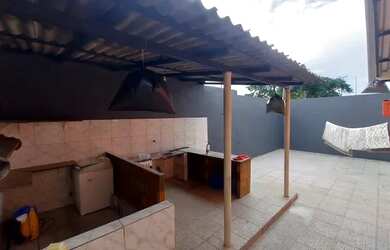 Imagem 11: Casa. 120m² de Área, 4 Vagas na garageme3 Dormitórios