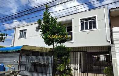 Imagem: A casa possui 5 Dormitórios, 4 Banheiros, 4 Vagas na garagem