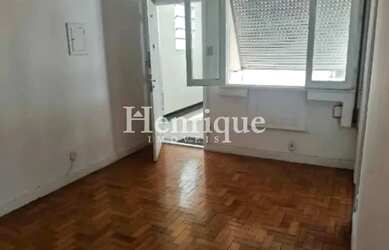 Imagem: O apartamento possui 1 Dormitório, 1 Banheiro, 40m² de Área