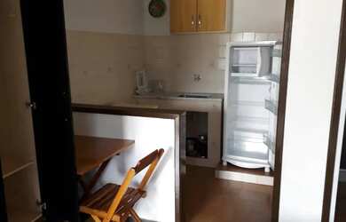 Imagem 4: São Pedro da Aldeia/Balneário /Kitnet mobiliada/50 mts lagoa/Piscina/Churrasqueira