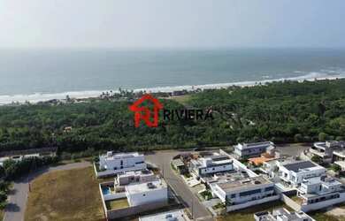 Imagem: A casa em condomínio possui 4 Dormitórios, 5 Banheiros, 4