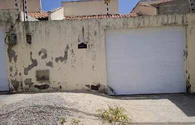 Imagem: A casa possui 2 Dormitórios, 1 Banheiro, 60m² de Área e