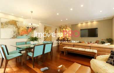 Imagem 7: Linda casa em condomínio fechado ao lado do Parque Ibirapuera com 3 suítes de 289m² e pisc