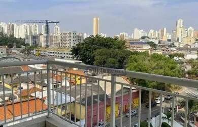 Imagem: O depósito possui 1 Vaga na garagem, 42m² de Área e está