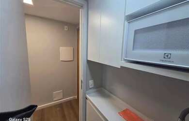 Imagem: O depósito possui 2 Vagas na garagem, 44m² de Área e está