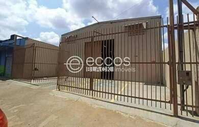 Imagem: O depósito possui 290m² de Área e está localizado em Tibery