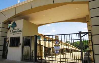 Imagem: A casa em condomínio possui 3 Dormitórios, 4 Banheiros, 2