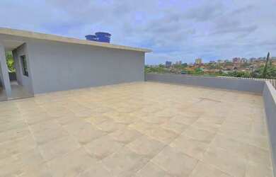 Imagem 4: Vendo ou troco casa. Churrasqueira, Varanda, 1.300m² de Áreae5 Vagas...