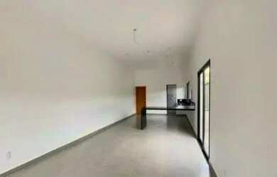 Imagem 2: Casa à venda próximo a Av. Lucas Nogueira Garcez em Atibaia