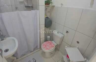 Imagem: A kitnet possui 1 Banheiro, 28m² de Área e está localizado