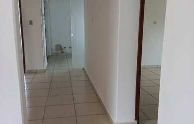 Imagem: A casa possui 3 Dormitórios, 1 Banheiro e 93m² de Área e