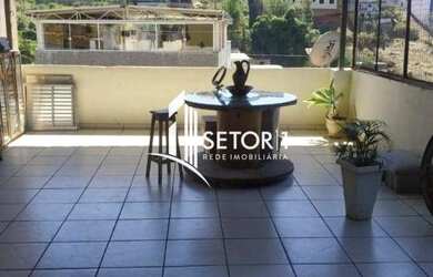 Imagem: A casa possui 3 Dormitórios, 2 Banheiros, 1 Vaga na garagem