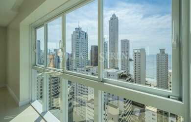 Imagem 3: Apartamento Novo Alto Padrão Área Nobre Poucos metros do Mar 3 Suítes...