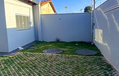 Imagem 2: Casa sozinha no lote 2 Minutos do Shopping Portal Sul