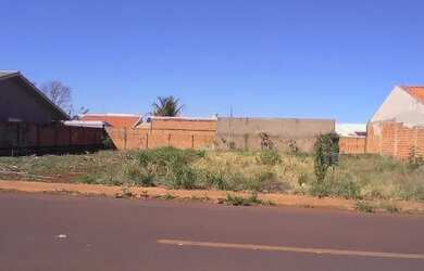 Imagem: O terreno possui 338-0m² de Área e está localizado em Panorama