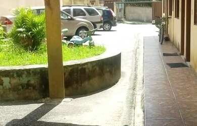 Imagem: A casa possui 2 Dormitórios, 1 Banheiro, 1 Vaga na garagem