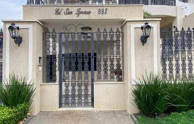 Imagem: O apartamento na cobertura possui 4 Dormitórios, 5 Banheiros