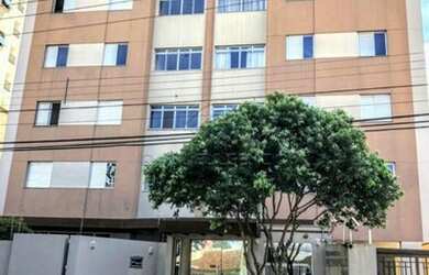 Imagem: O apartamento possui 3 Dormitórios, 2 Banheiros, 1 Vaga na