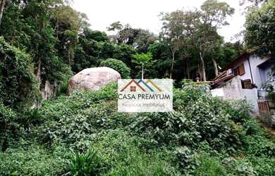 Imagem: O terreno possui 600m² de Área e está localizado em Transurb