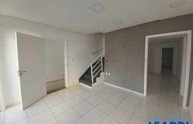 Imagem: O depósito possui 150m² de Área e está localizado em Vila