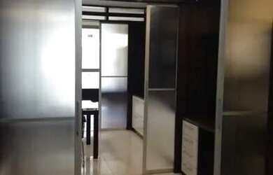 Imagem: O depósito possui 1 Vaga na garagem, 36m² de Área e está