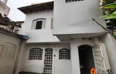 Imagem: A casa possui 2 Dormitórios, 2 Banheiros, 1 Vaga na garagem