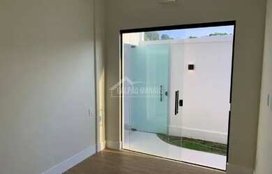 Imagem: A casa em condomínio possui 3 Dormitórios, 4 Banheiros, 4