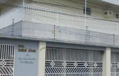 Imagem: O apartamento possui 2 Dormitórios, 1 Banheiro e está localizado