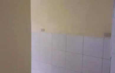 Imagem 5: Kitinete para moças. Guarda roupa