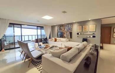 Imagem: O apartamento possui 5 Dormitórios, 5 Banheiros, 5 Vagas na