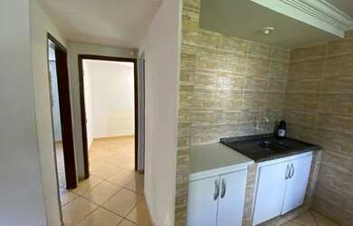 Imagem 15: Casa com Piscina a Venda CA232