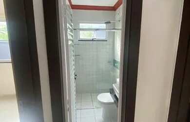 Imagem 7: Casa Linda Residencial. Churrasqueira, Área de serviço, 250m² de Áreae5...