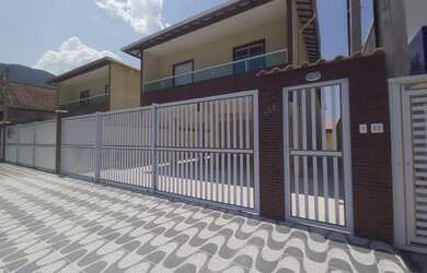 Imagem: A casa possui 2 Dormitórios, 1 Banheiro, 1 Vaga na garagem