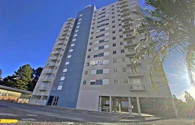 Imagem: O apartamento possui 1 Dormitório, 1 Banheiro, 1 Vaga na garagem