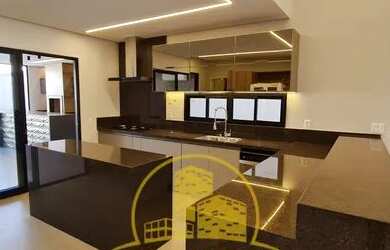 Imagem: A casa em condomínio possui 4 Dormitórios, 5 Banheiros, 4