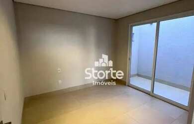 Imagem 8: Excelente casa estilo sobrado com 3 suítes à venda, 250m² por R$1.050.000...