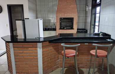 Imagem: O apartamento possui 1 Dormitório, 2 Banheiros, 1 Vaga na garagem