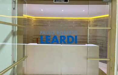 Imagem: O depósito possui 5 Vagas na garagem, 415m² de Área, Imóvel