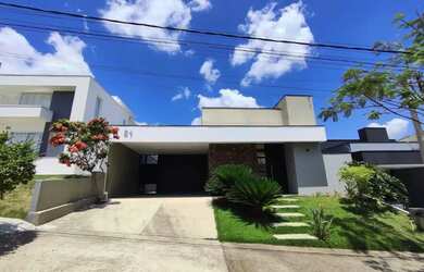 Imagem: A casa em condomínio possui 2 Dormitórios, 2 Banheiros, 2