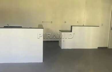 Imagem: O depósito possui 80m² de Área e está localizado em Ribeirão