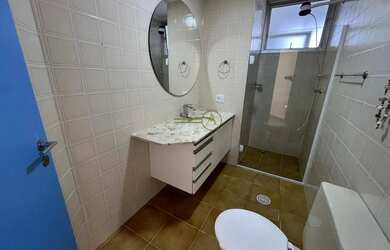 Imagem 15: Apartamento a venda com piscina e churrasqueira individual 300m da praia