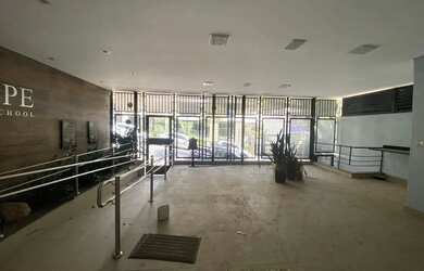 Imagem 4: Excelente casa comercial para locação no bairro Santo Antônio